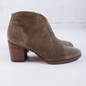 Frye Nora Studded Suede Ankle Bootie Side Zip‎ Sand Tan Women’s Size 8.5